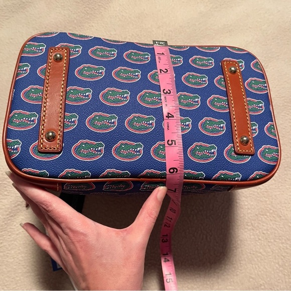 Dooney & Bourke Womens Florida Gators Coated Canvas Convertible Handbag Purse - Picture 16 of 16
